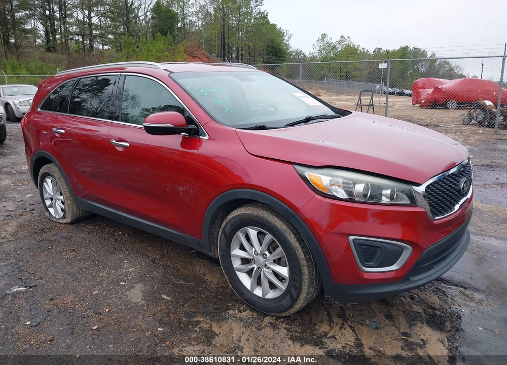 2016 KIA SORENTO 2.4L LX VIN: 5XYPG4A3XGG046272
