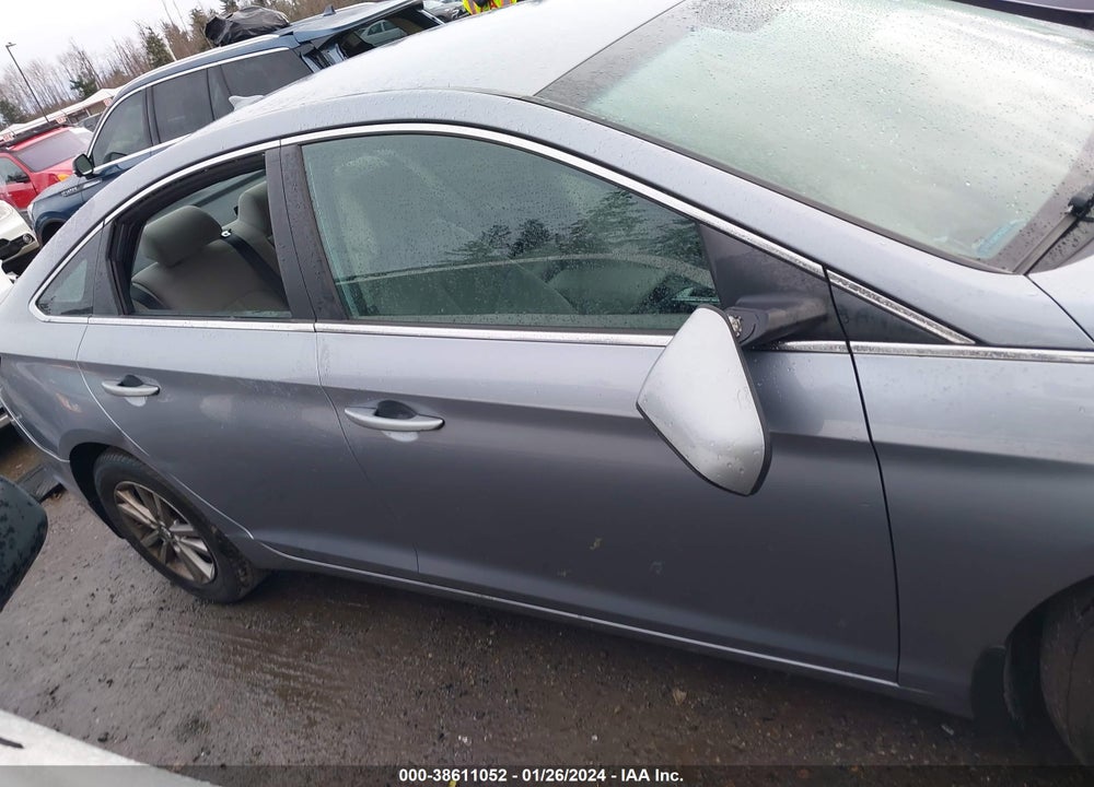 2016 HYUNDAI SONATA SE VIN: 5NPE24AF0GH369075