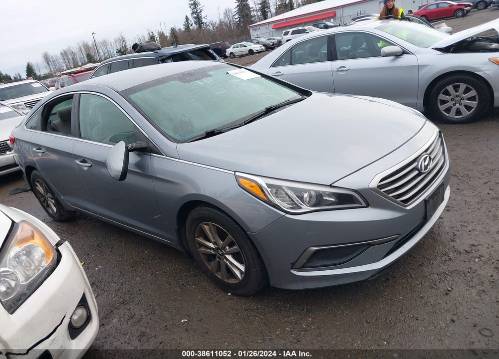 2016 HYUNDAI SONATA SE VIN: 5NPE24AF0GH369075