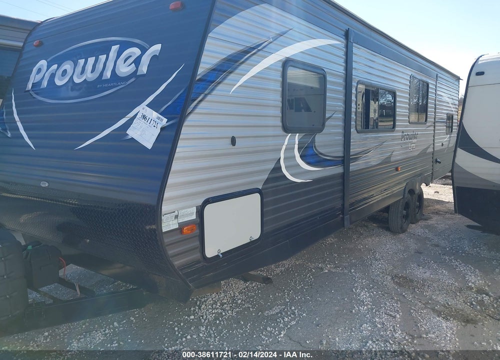 2018 PROWLER 30LX VIN: 5SFPB332XJE359512