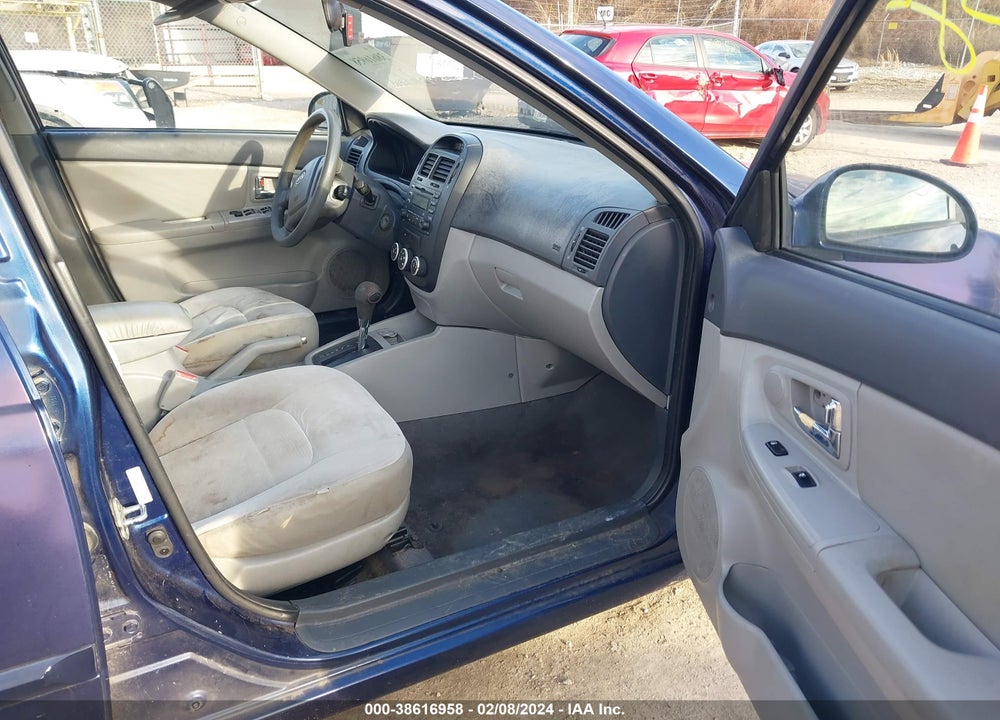 2009 KIA SPECTRA EX VIN: KNAFE221995622218