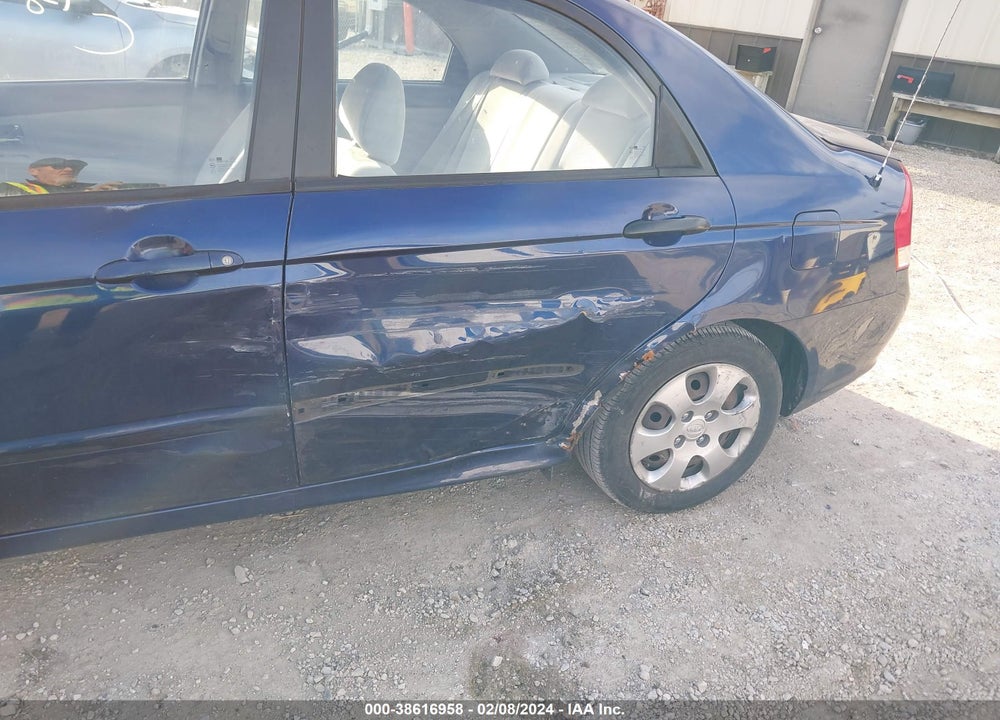 2009 KIA SPECTRA EX VIN: KNAFE221995622218