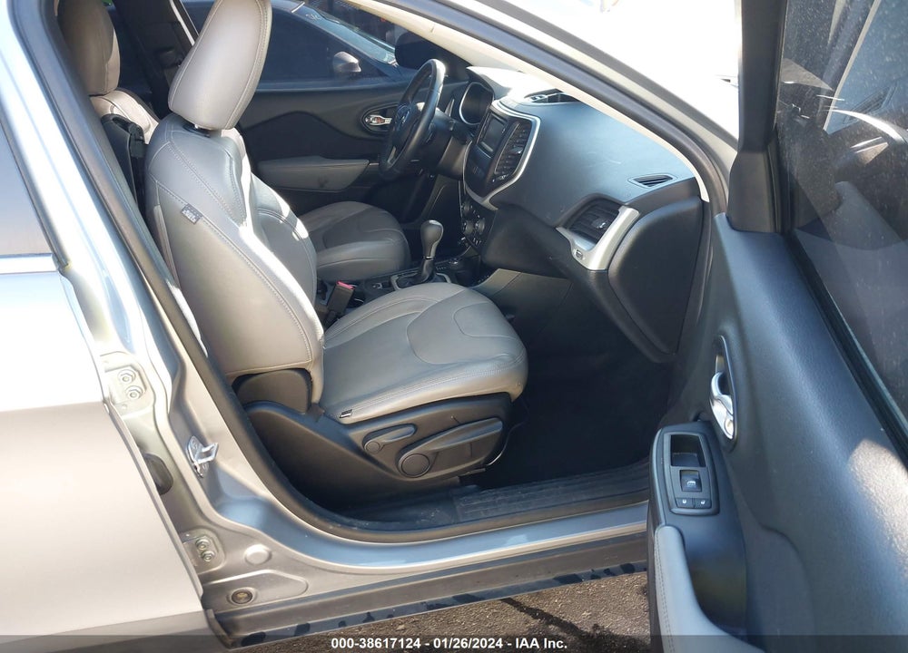 2014 JEEP CHEROKEE LATITUDE VIN: 1C4PJMCB4EW227499