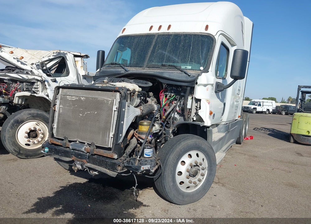 2017 FREIGHTLINER CASCADIA 125 VIN: 3AKJGLDRXHSHV7315