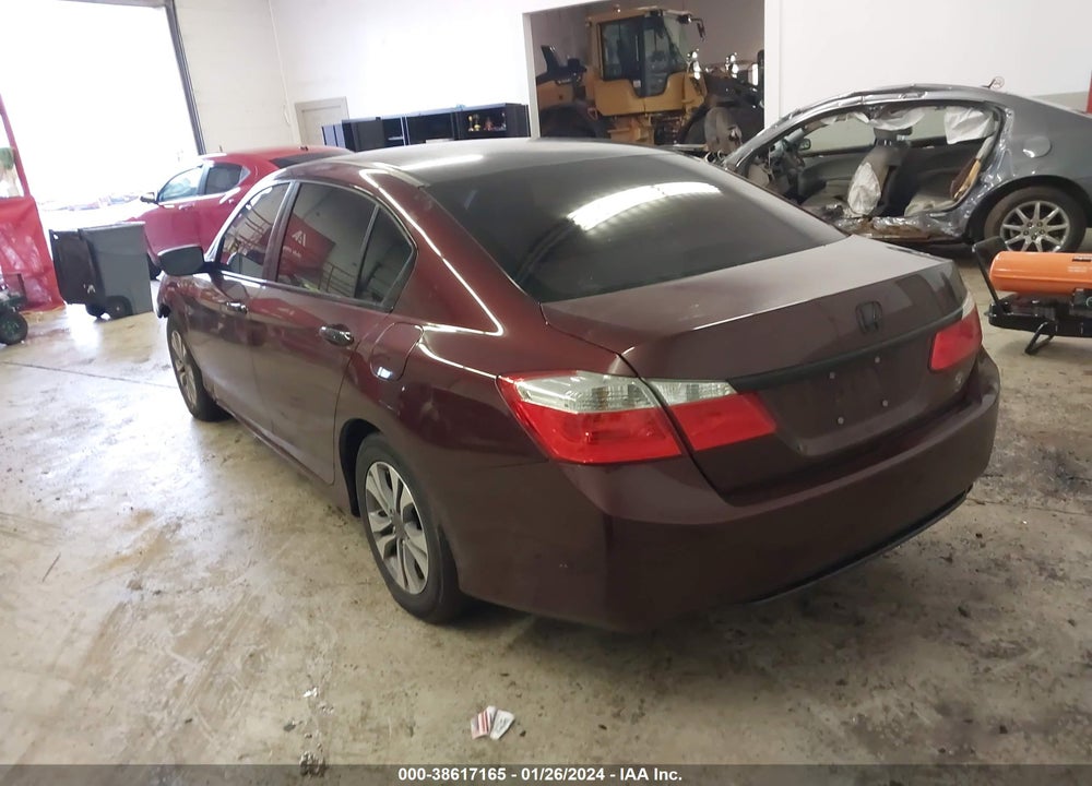 2015 HONDA ACCORD LX VIN: 1HGCR2F31FA067632