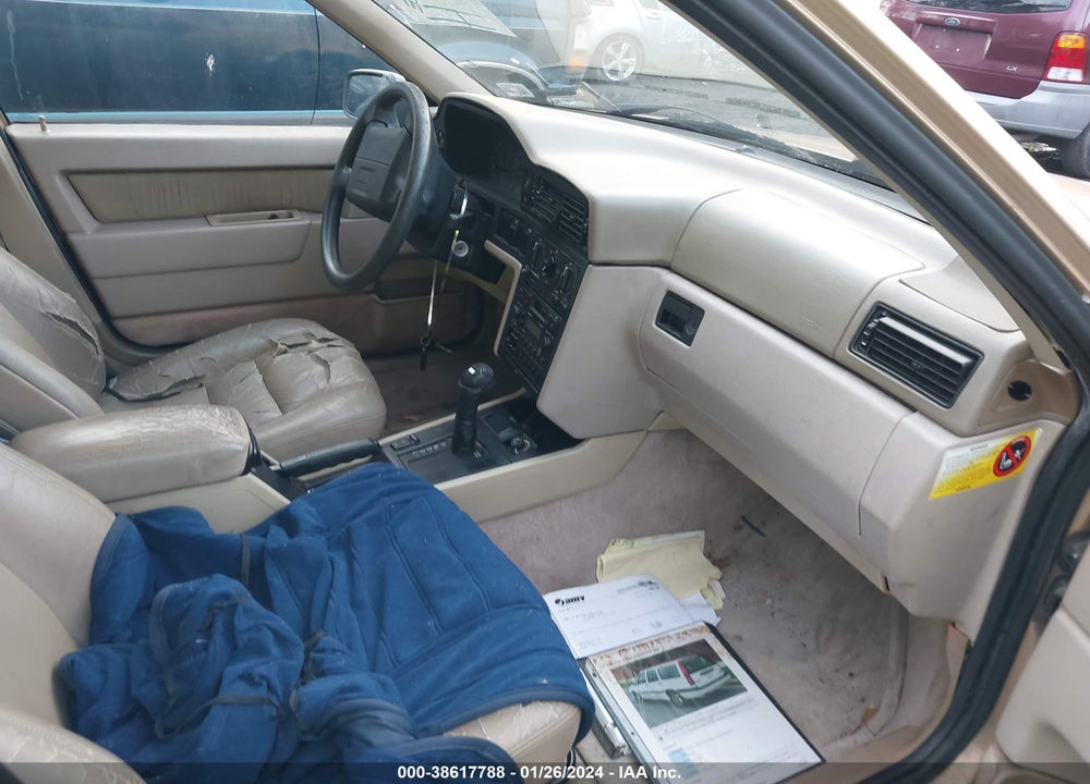 1996 VOLVO 850 GLT VIN: YV1LW5553T2258786