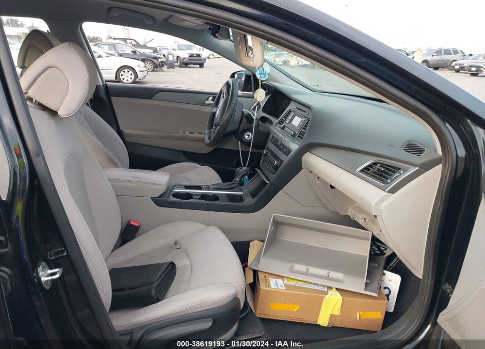 2016 HYUNDAI SONATA VIN: 5NPE24AF5GH408503