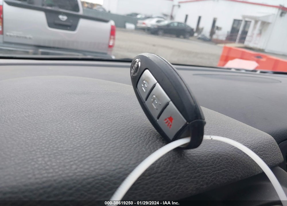 2016 NISSAN QUEST PLATINUM/S/SL/SV VIN: JN8AE2KP4G9156046