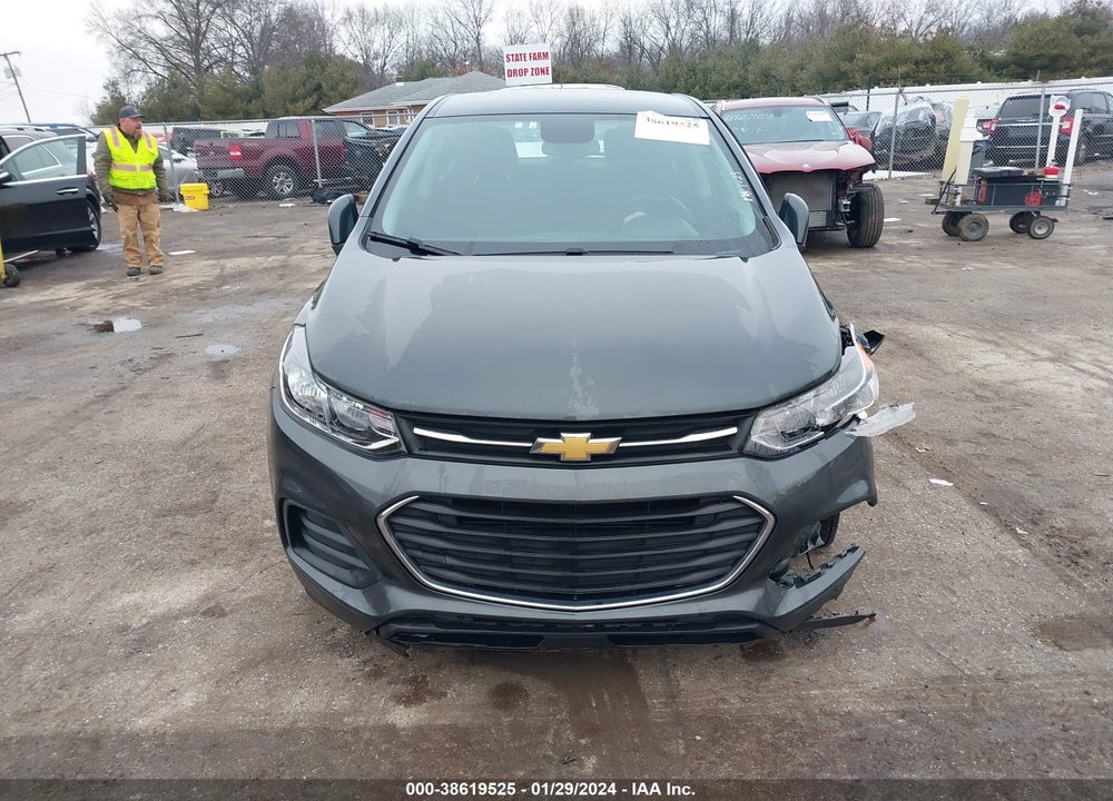 2019 CHEVROLET TRAX LS VIN: 3GNCJKSB4KL299655