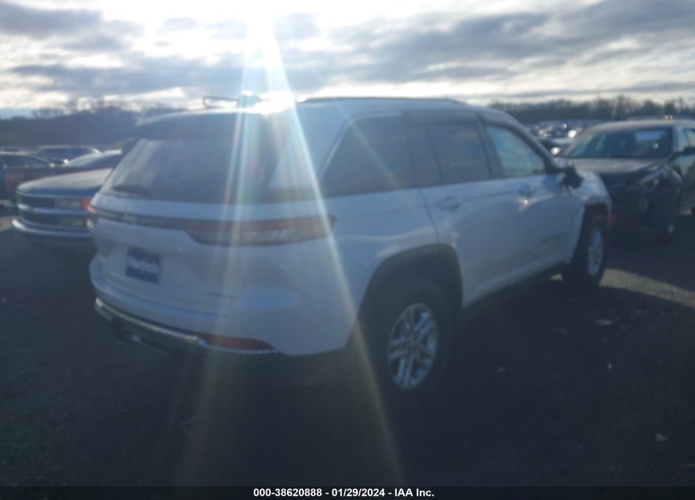 2023 JEEP GRAND CHEROKEE LAREDO 4X4 VIN: 1C4RJHAG1PC522126