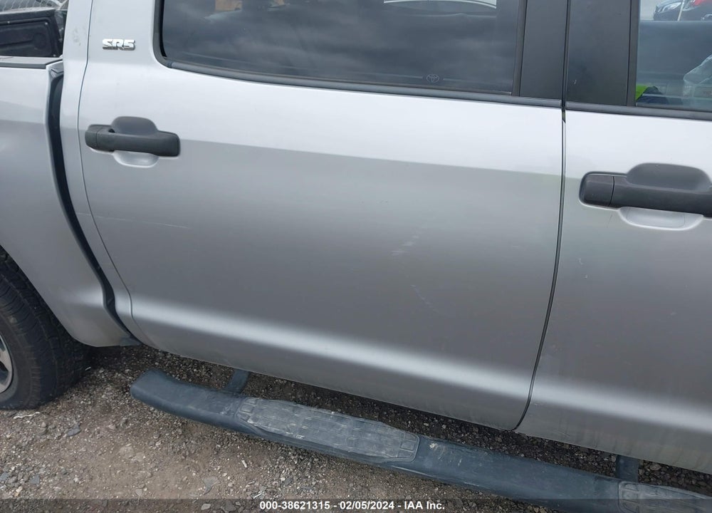 2016 TOYOTA TUNDRA CREWMAX SR5/TRD PRO VIN: 5TFDW5F10GX510914
