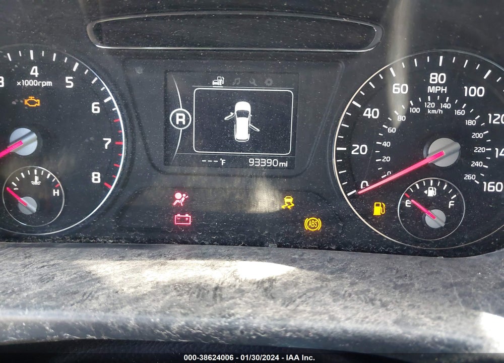 2018 KIA SORENTO 2.4L LX VIN: 5XYPG4A33JG419840