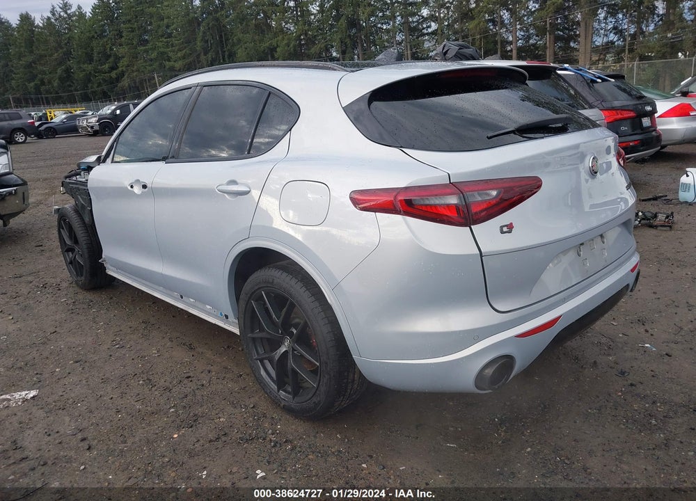 2020 ALFA ROMEO STELVIO TI AWD VIN: ZASPAKBN3L7C75560