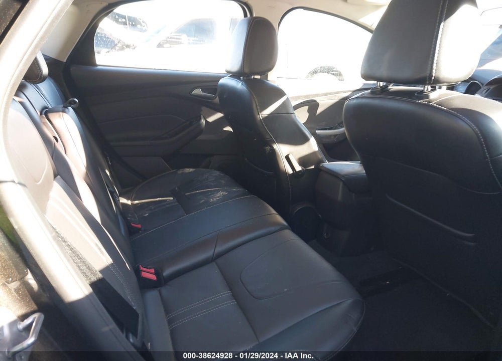 2014 FORD FOCUS VIN: 1FADP3K26EL361791