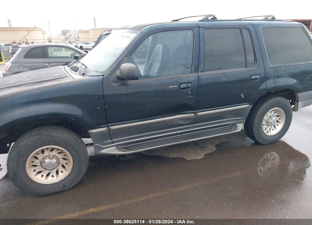 2000 FORD EXPLORER VIN: 1FMZU63E7YZB28356