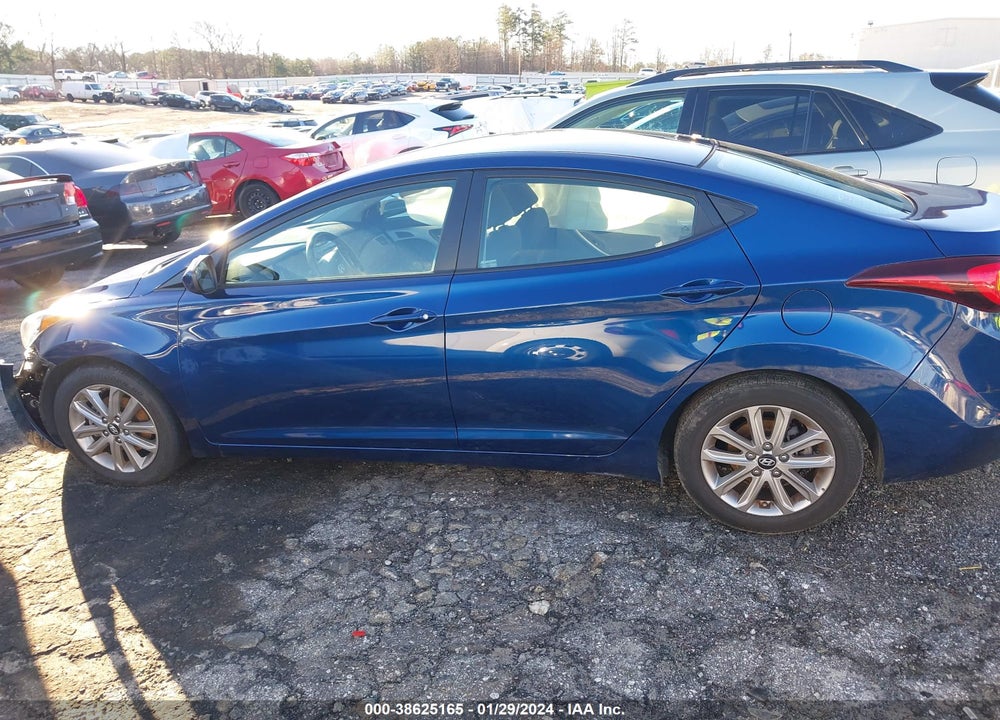 2016 HYUNDAI ELANTRA SE VIN: 5NPDH4AEXGH729163