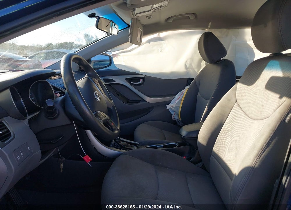 2016 HYUNDAI ELANTRA SE VIN: 5NPDH4AEXGH729163