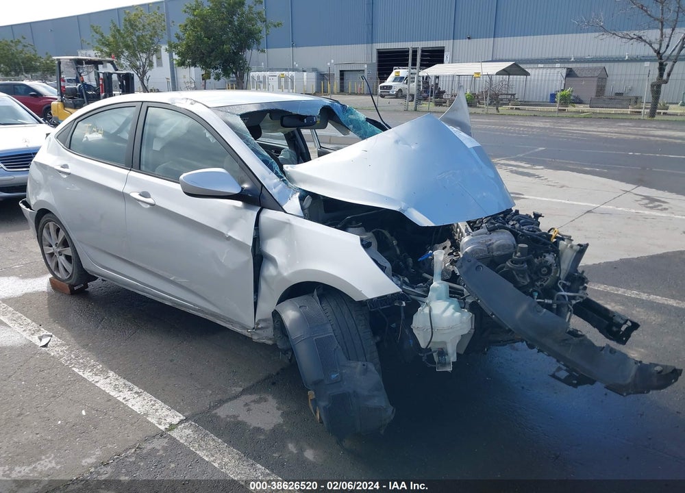 2013 HYUNDAI ACCENT GLS VIN: KMHCU4AE7DU301765