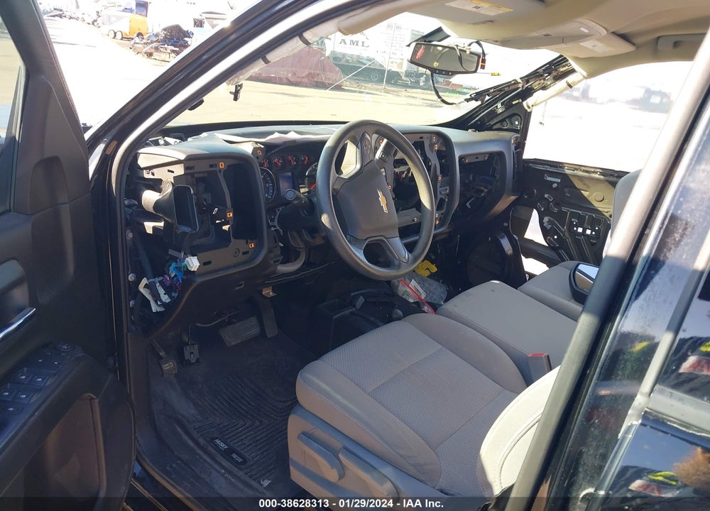 2018 CHEVROLET SILVERADO 1500 SILVERADO CUSTOM VIN: 1GCVKPEC9JZ359582
