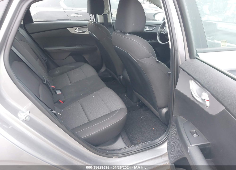 2023 KIA FORTE VIN: 3KPF24AD4PE688177