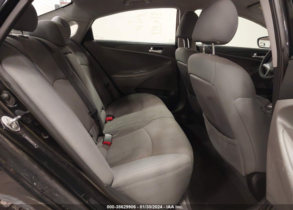 2013 HYUNDAI SONATA GLS VIN: 5NPEB4AC0DH611736