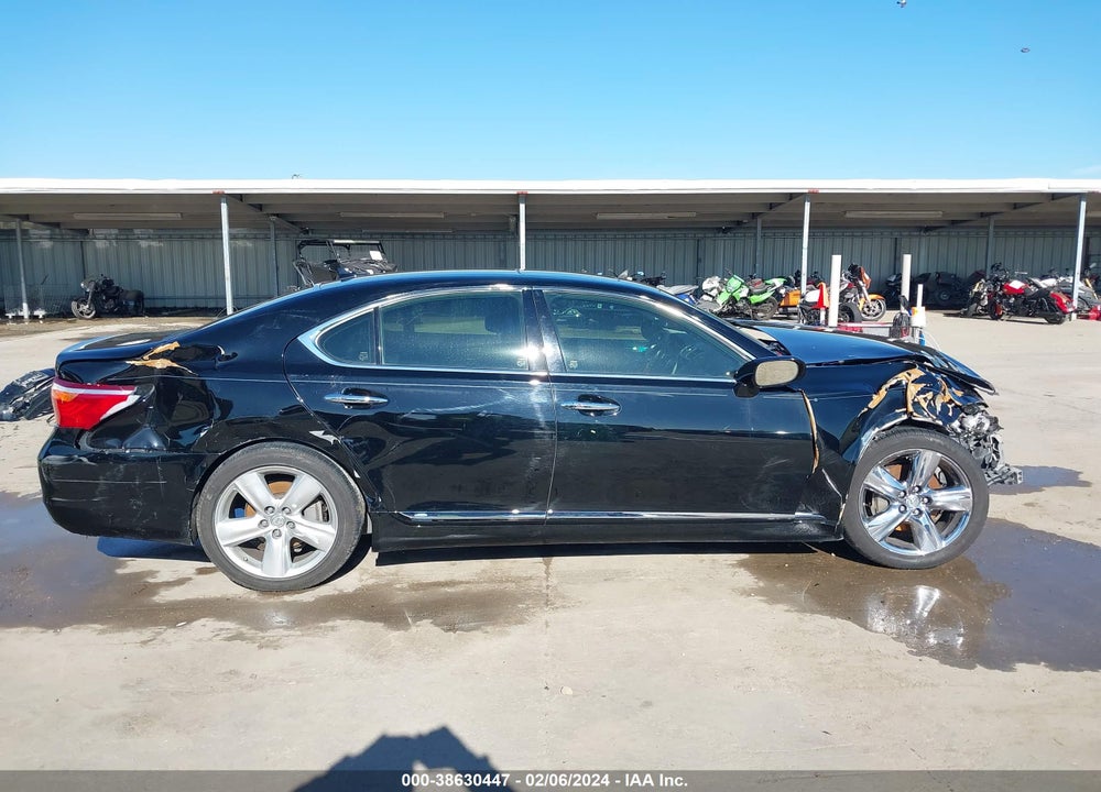 2012 LEXUS LS 460 VIN: JTHBL5EF8C5112108