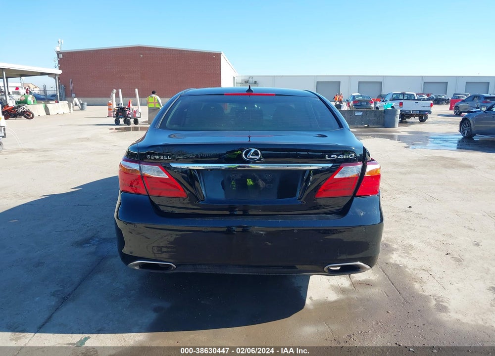2012 LEXUS LS 460 VIN: JTHBL5EF8C5112108