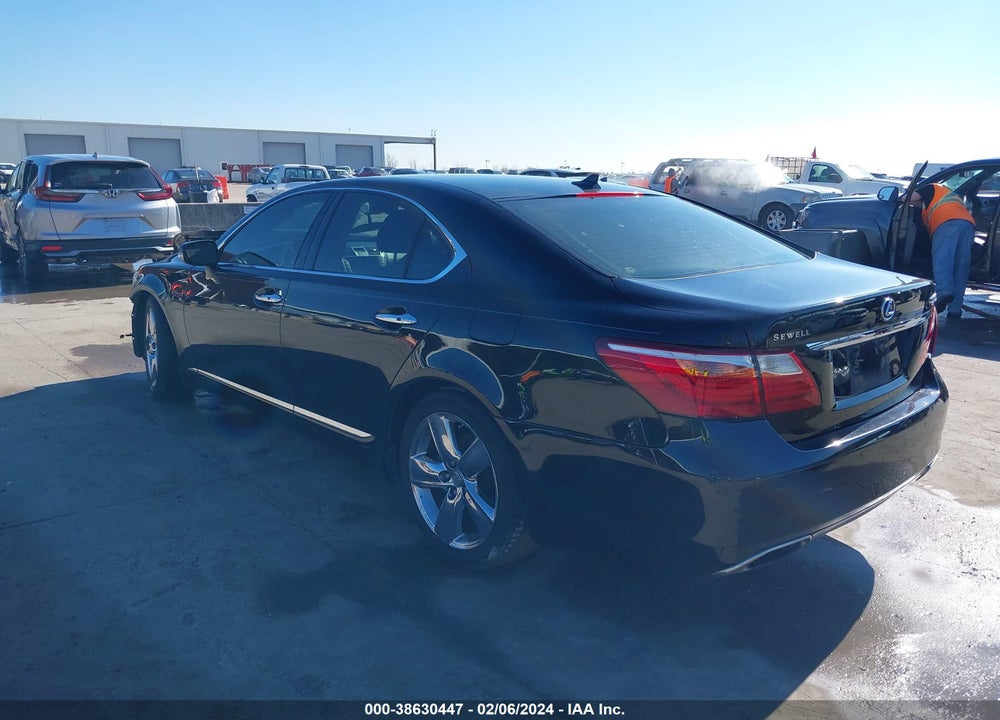 2012 LEXUS LS 460 VIN: JTHBL5EF8C5112108