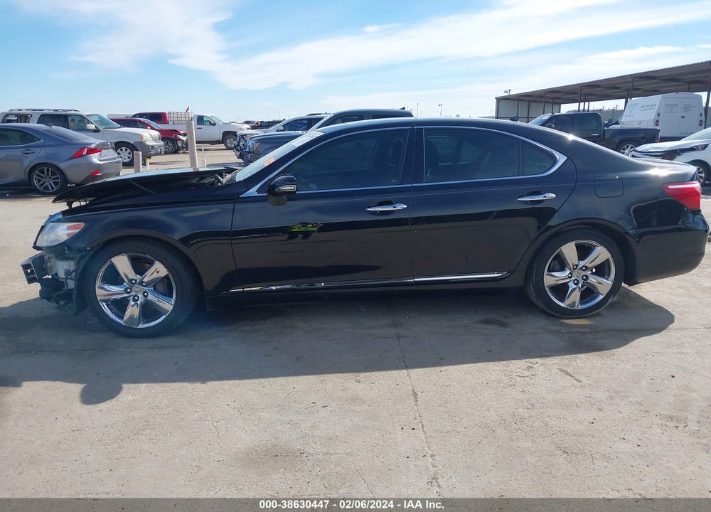 2012 LEXUS LS 460 VIN: JTHBL5EF8C5112108