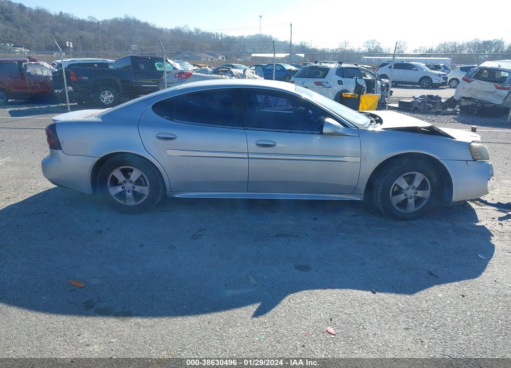 2007 PONTIAC GRAND PRIX VIN: 2G2WP552771140532