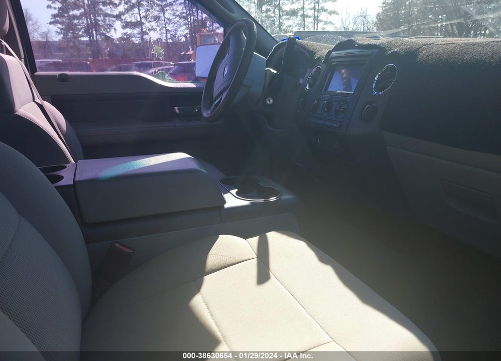 2005 FORD F-150 FX4/XLT VIN: 1FTPX04575KE29051