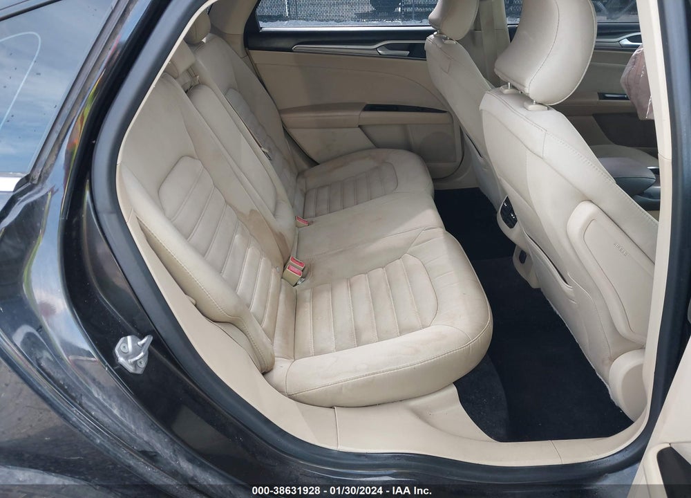 2015 FORD FUSION VIN: 1FA6P0HD2F5131106