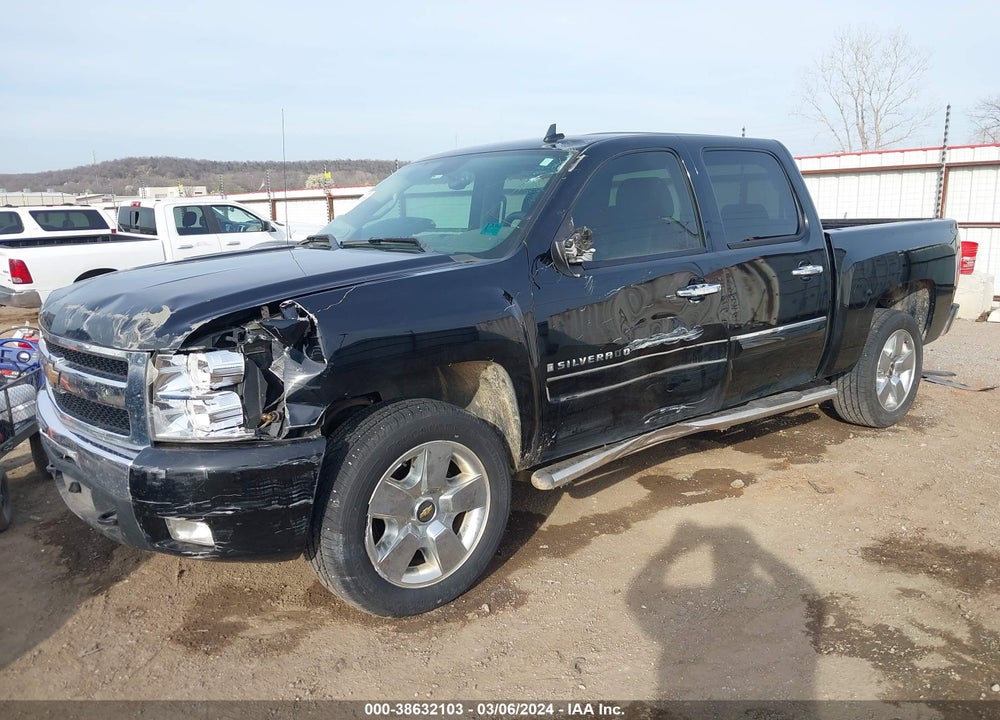 2009 CHEVROLET SILVERADO 1500 LT VIN: 3GCEC23099G153666