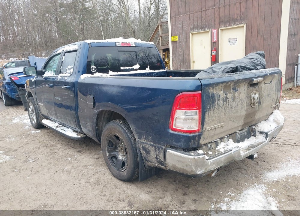 2020 RAM 1500 BIG HORN QUAD CAB 4X4 6'4 BOX VIN: 1C6SRFBT6LN224249