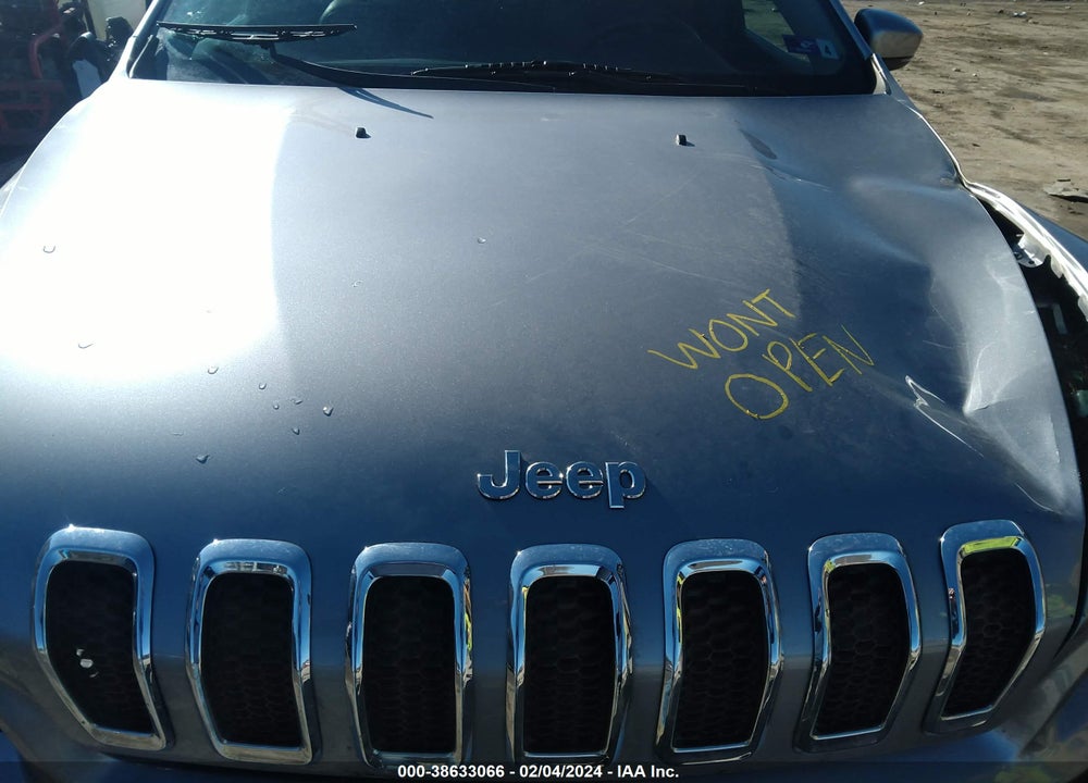 2018 JEEP CHEROKEE LATITUDE PLUS 4X4 VIN: 1C4PJMLB2JD617622