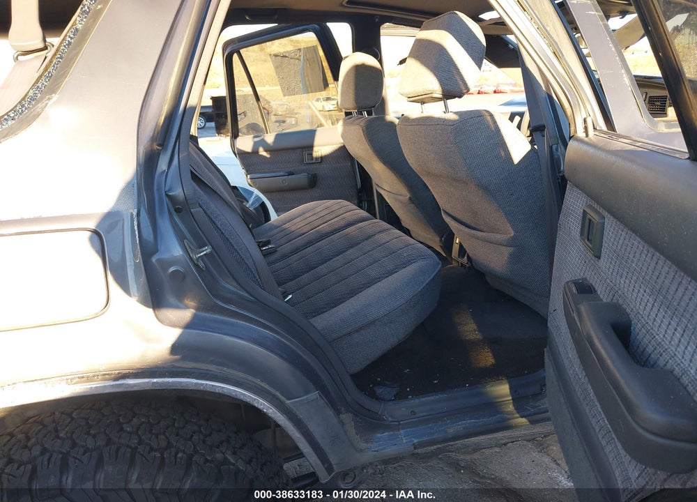 1992 TOYOTA 4RUNNER VN39 SR5 VIN: JT3VN39W3N0090725