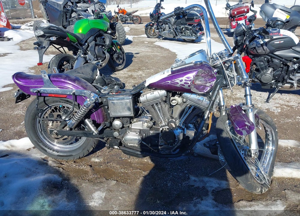 2002 HARLEY-DAVIDSON FXDWG VIN: 1HD1GEV152Y323039