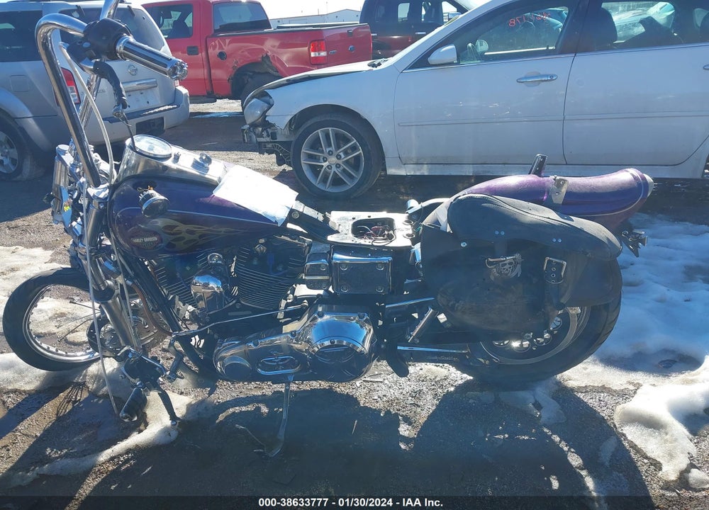 2002 HARLEY-DAVIDSON FXDWG VIN: 1HD1GEV152Y323039