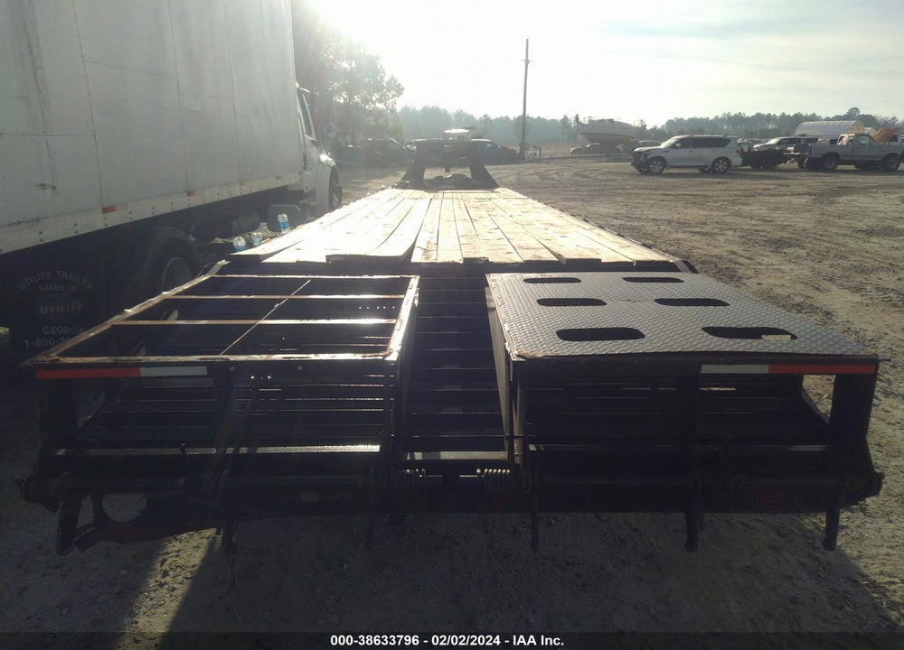 2021 TRAILER WORLD GOOSENECK VIN: 57BGHB408M1524605