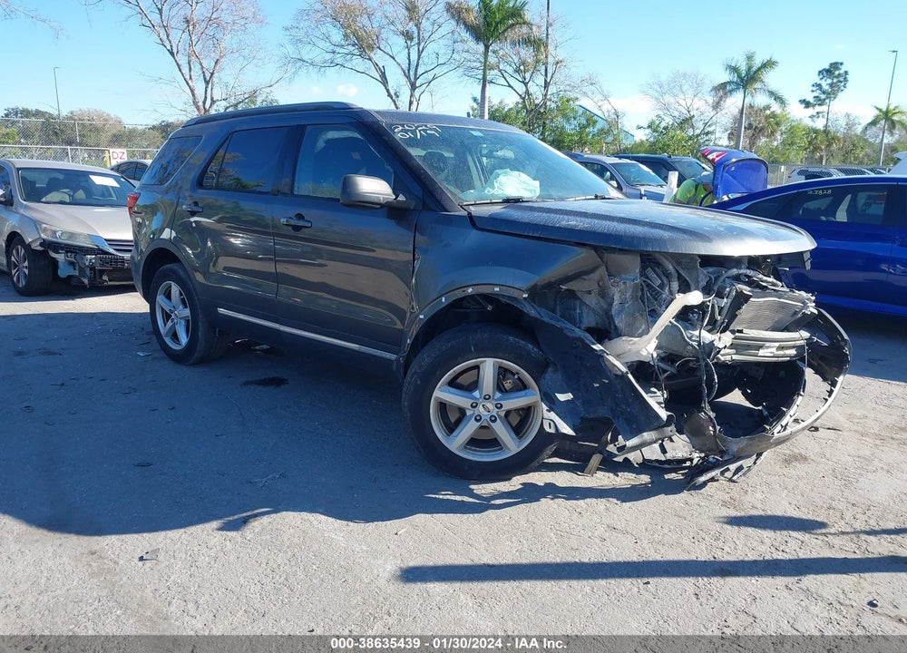 2018 FORD EXPLORER XLT VIN: 1FM5K7D89JGA12029