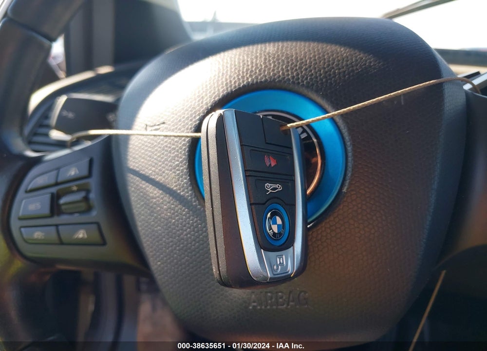 2017 BMW I3 94 AH W/RANGE EXTENDER VIN: WBY1Z8C3XHV893161