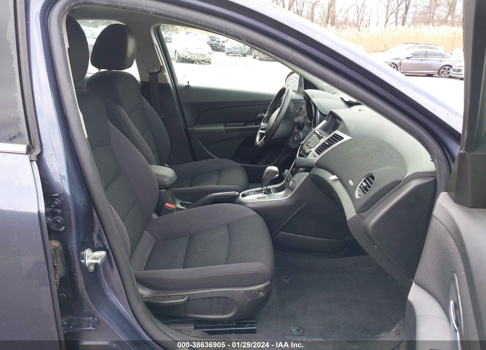 2014 CHEVROLET CRUZE 1LT AUTO VIN: 1G1PC5SB3E7249952