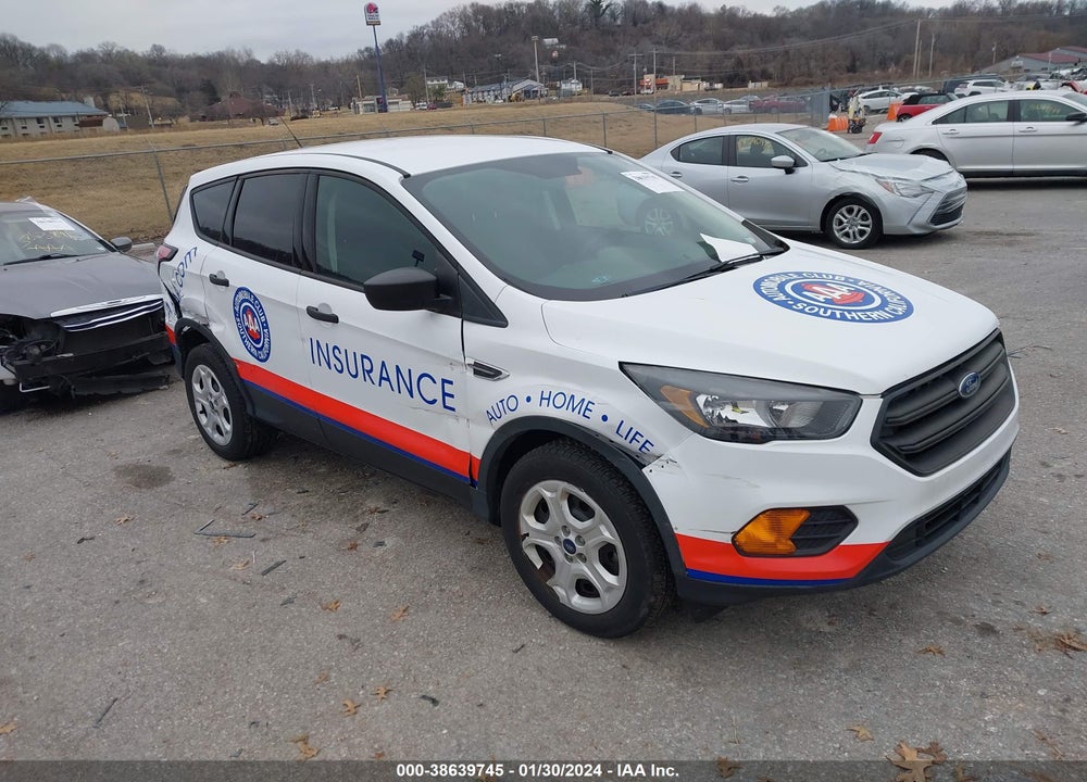 2018 FORD ESCAPE S VIN: 1FMCU0F7XJUC89920