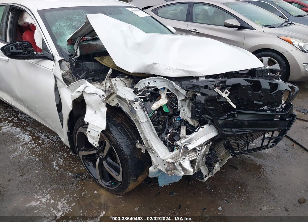 2018 HONDA ACCORD SPORT VIN: 1HGCV1F32JA112026