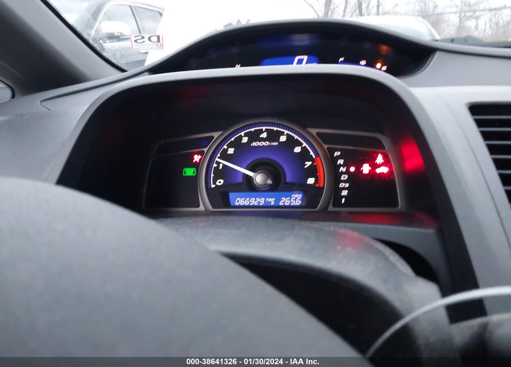 2009 HONDA CIVIC LX VIN: 19XFA16519E040687