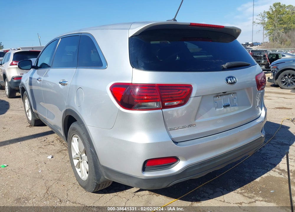 2020 KIA SORENTO 2.4L L VIN: 5XYPG4A38LG689326