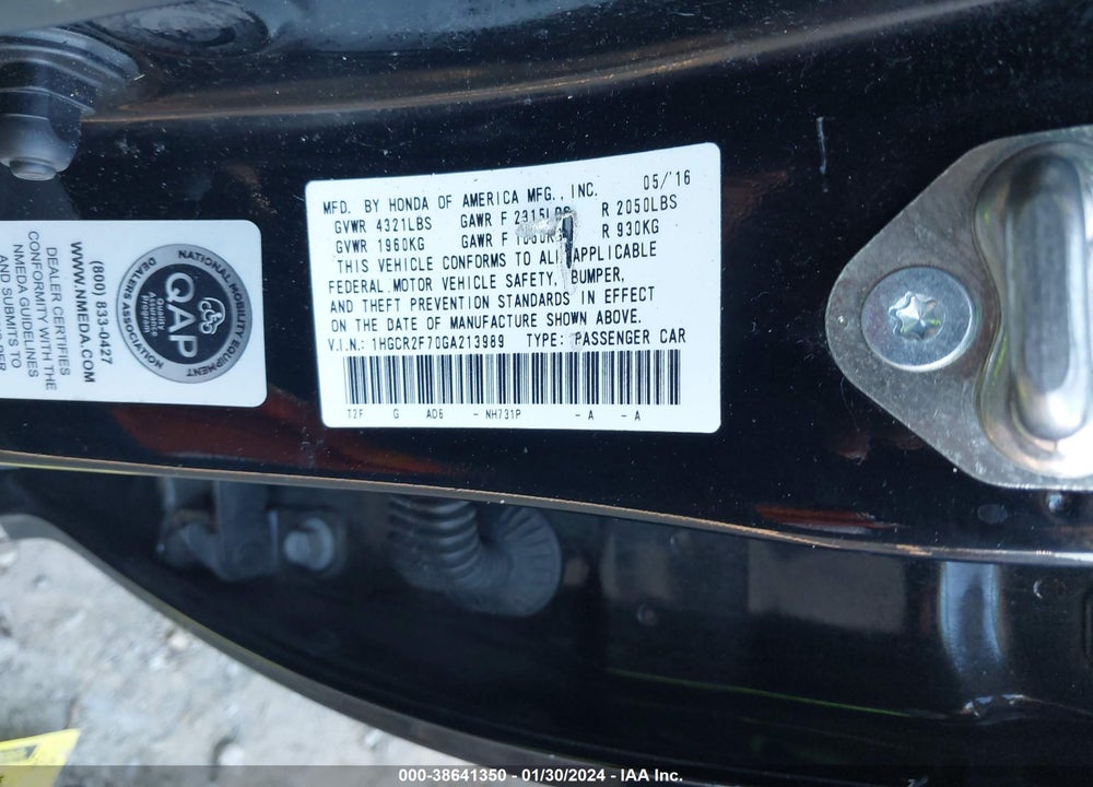 2016 HONDA ACCORD EX VIN: 1HGCR2F70GA213989