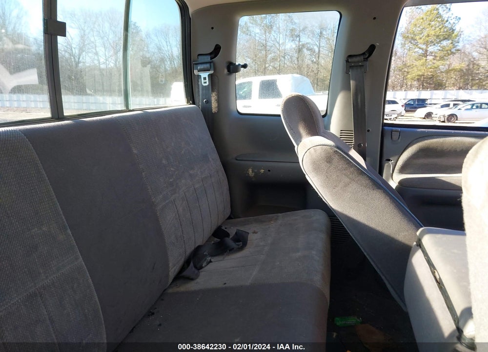 1996 DODGE RAM 2500 VIN: 1B7KC23C3TJ168215