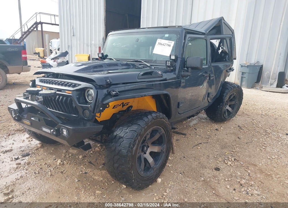 2017 JEEP WRANGLER UNLIMITED SPORT 4X4 VIN: 1C4BJWDG9HL743007