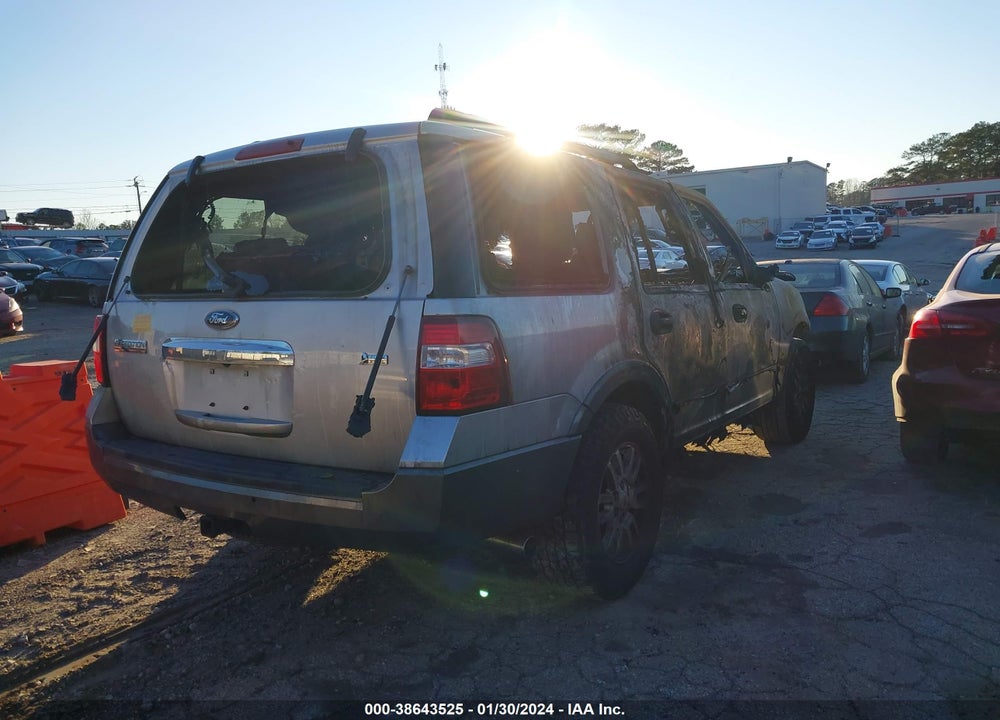 2011 FORD EXPEDITION XLT VIN: 1FMJU1H53BEF46419